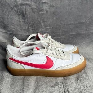 Nike White and Red Sneakers with Gum Sole